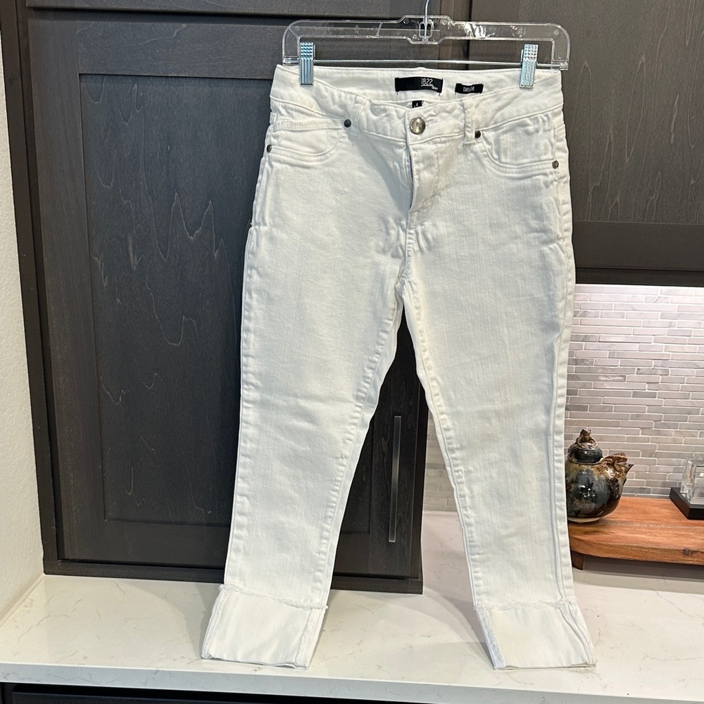 1822 Denim Women's Crisp White Skinny Jeans